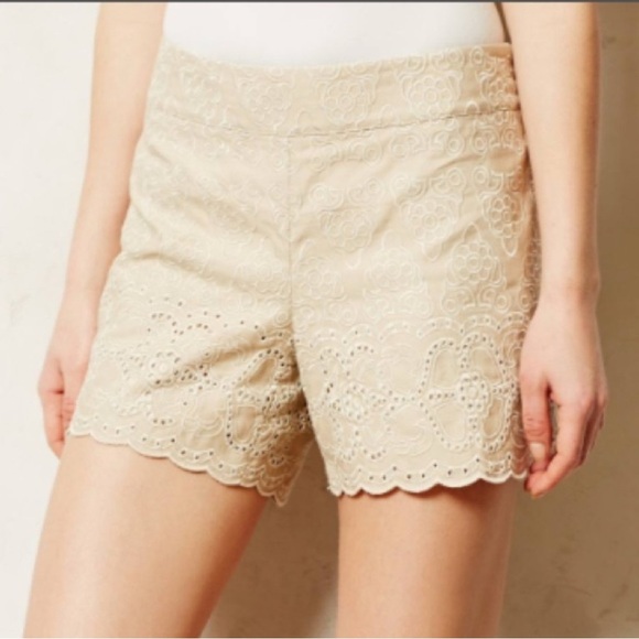 Elevenses Anthropologie Scalloped Eyelet Shorts size 6 - Picture 1 of 6